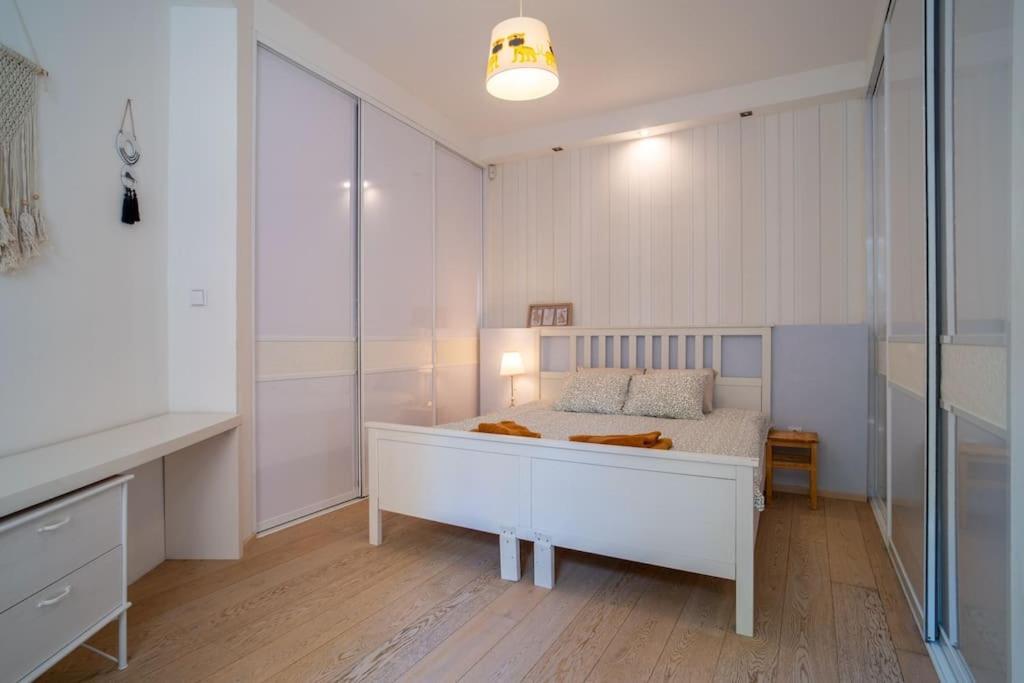 Cozy 2-bedroom Apartmán *