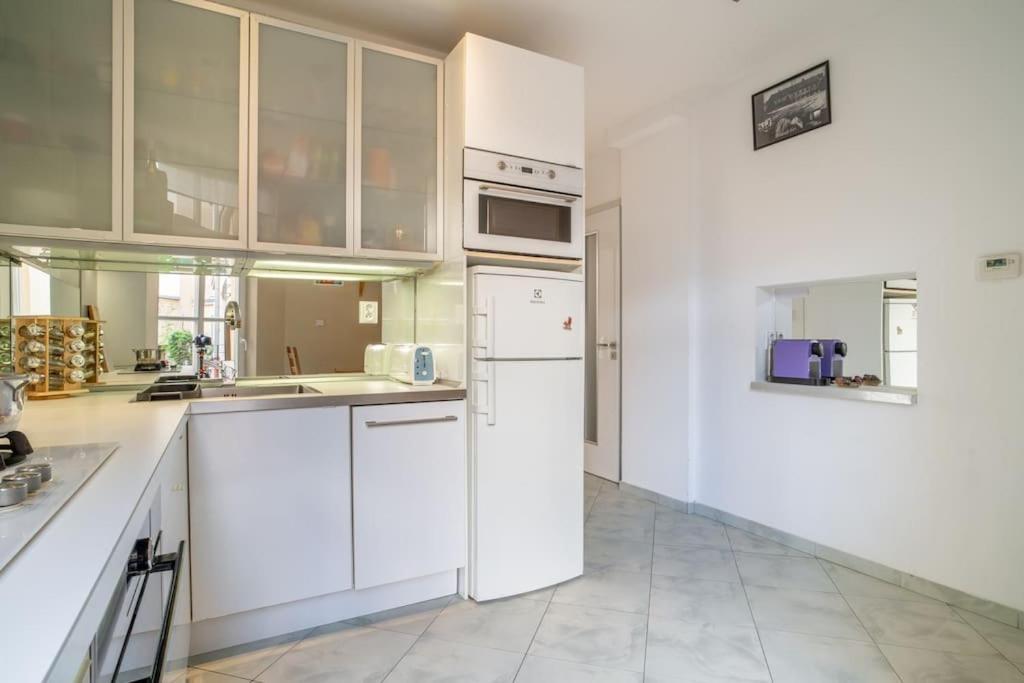 Cozy 2-bedroom Apartmán